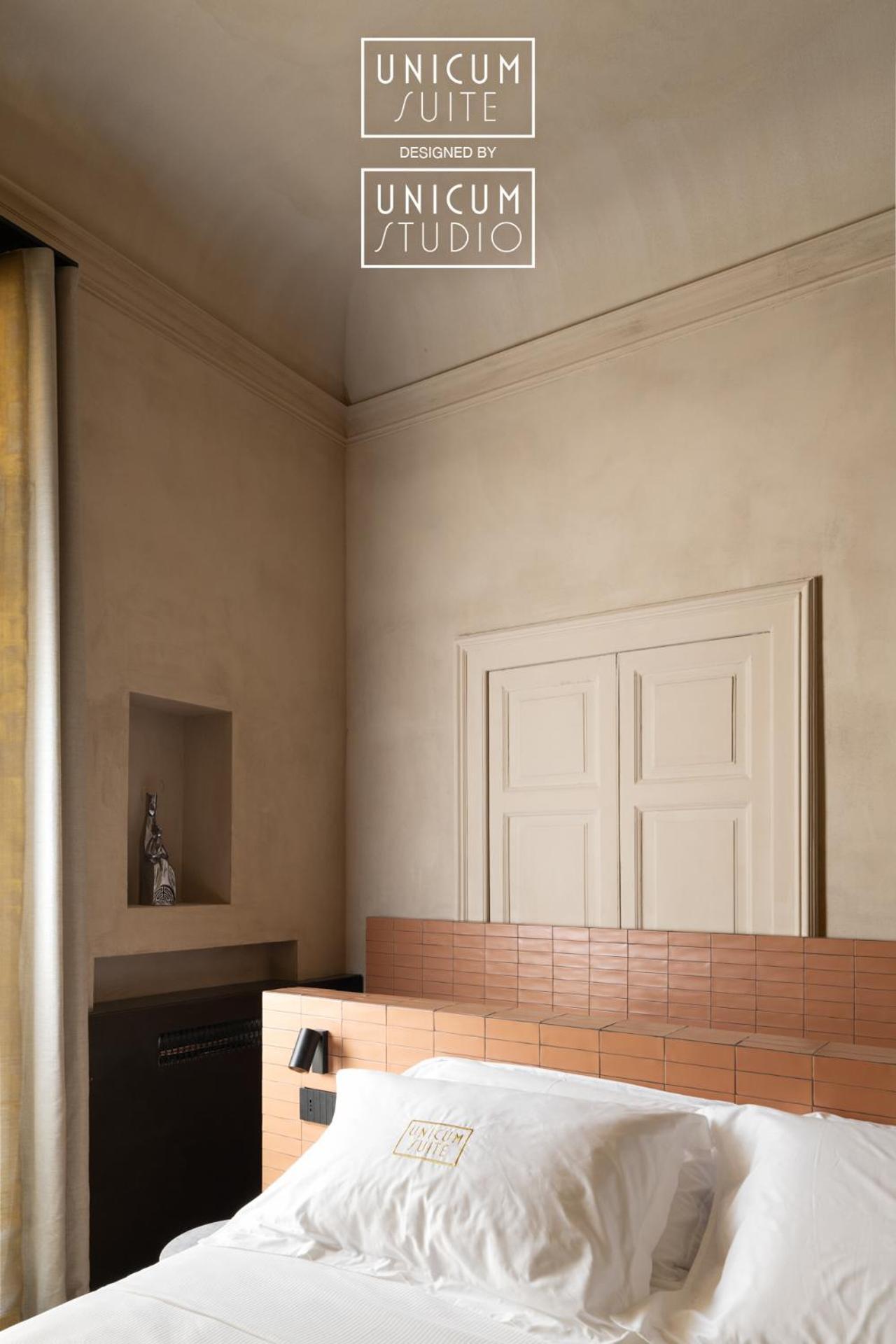 Unicum Grande Archivio Centro Storico Guest house Naples